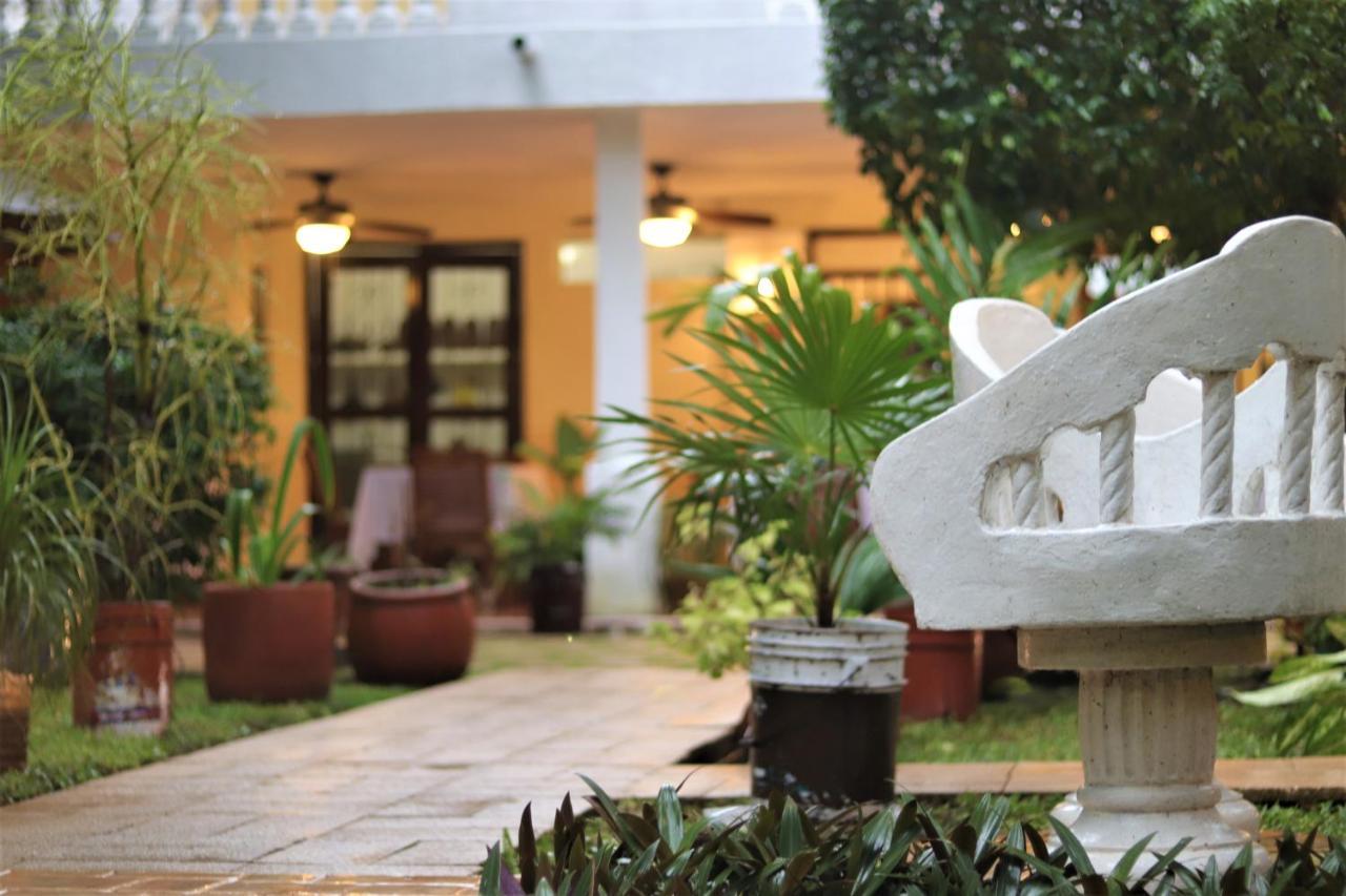 Casa Marlene Hotel Valladolid  Kültér fotó